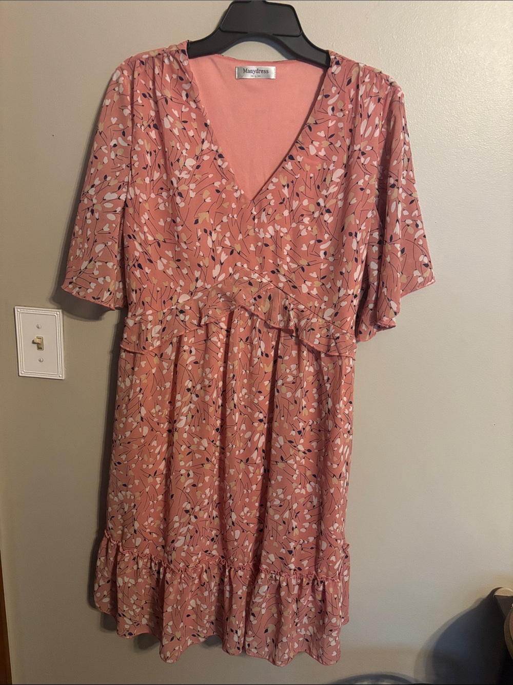 Maydress Dusty Rose Floral V-Neck Midi Dress